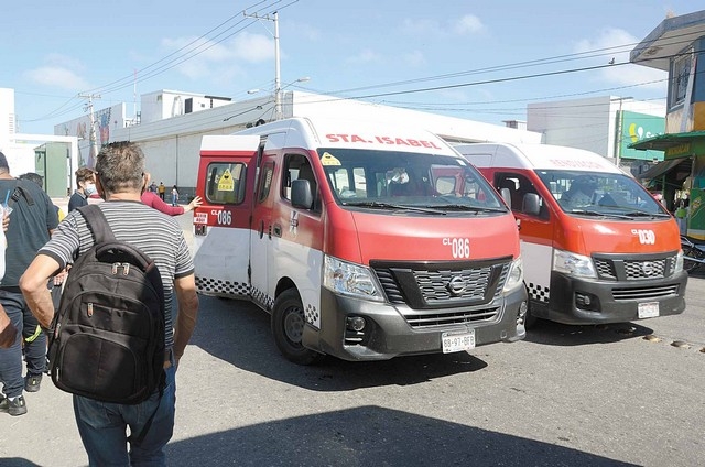 Sólo 19 agremiados de SUTV controlan 106 concesiones de las colectivas, lo que es violatorio de los estatutos del gremio Sólo 19 agremiados de SUTV controlan 106 concesiones de las colectivas, lo que es violatorio de los estatutos del gremio