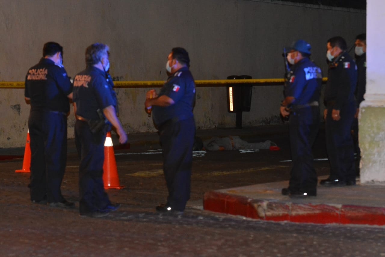 Un hombre fue atropellado en el centro de Mérida. No sobrevivió