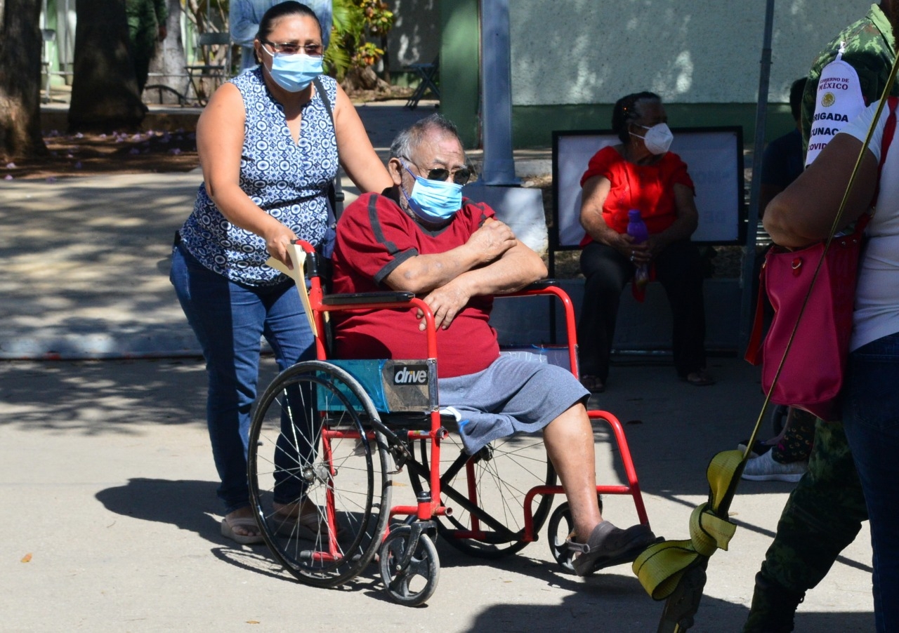 Registró 220 nuevas muertes por COVID-19  
