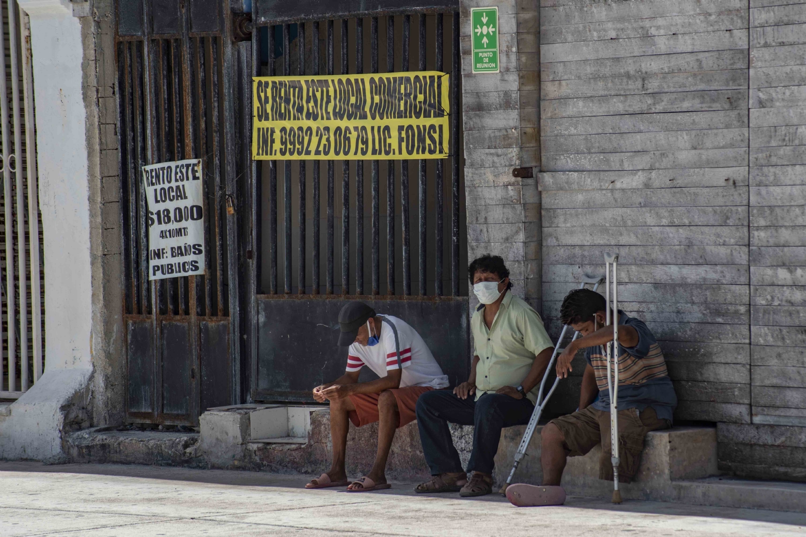 Bares y restaurantes se han mantenido cerrados Bares y restaurantes se han mantenido cerrados