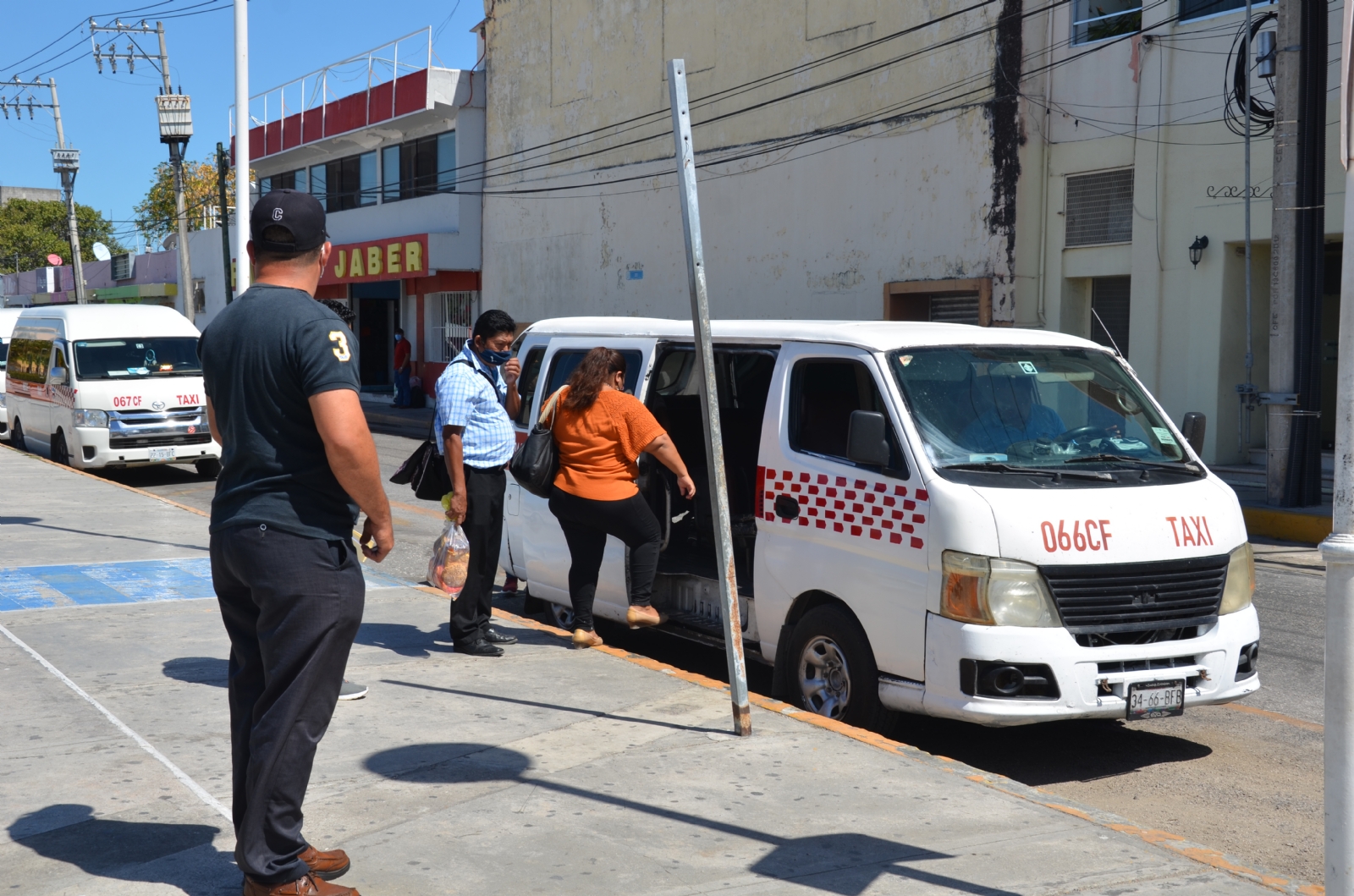 Los taxistas acusaron a la directiva de la Unión de Transporte de la Península de Atasta por el desvío Los taxistas acusaron a la directiva de la Unión de Transporte de la Península de Atasta por el desvío