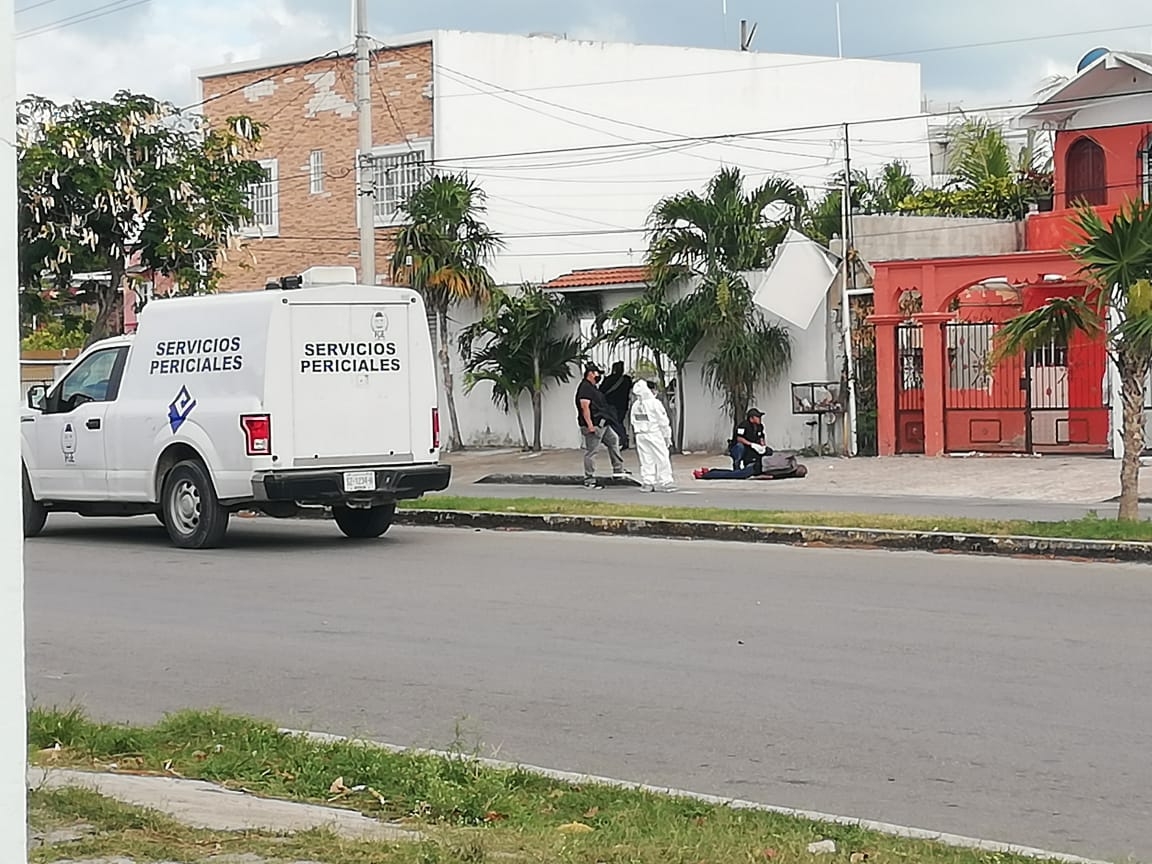 El desconocido disparó en repetidas ocasiones