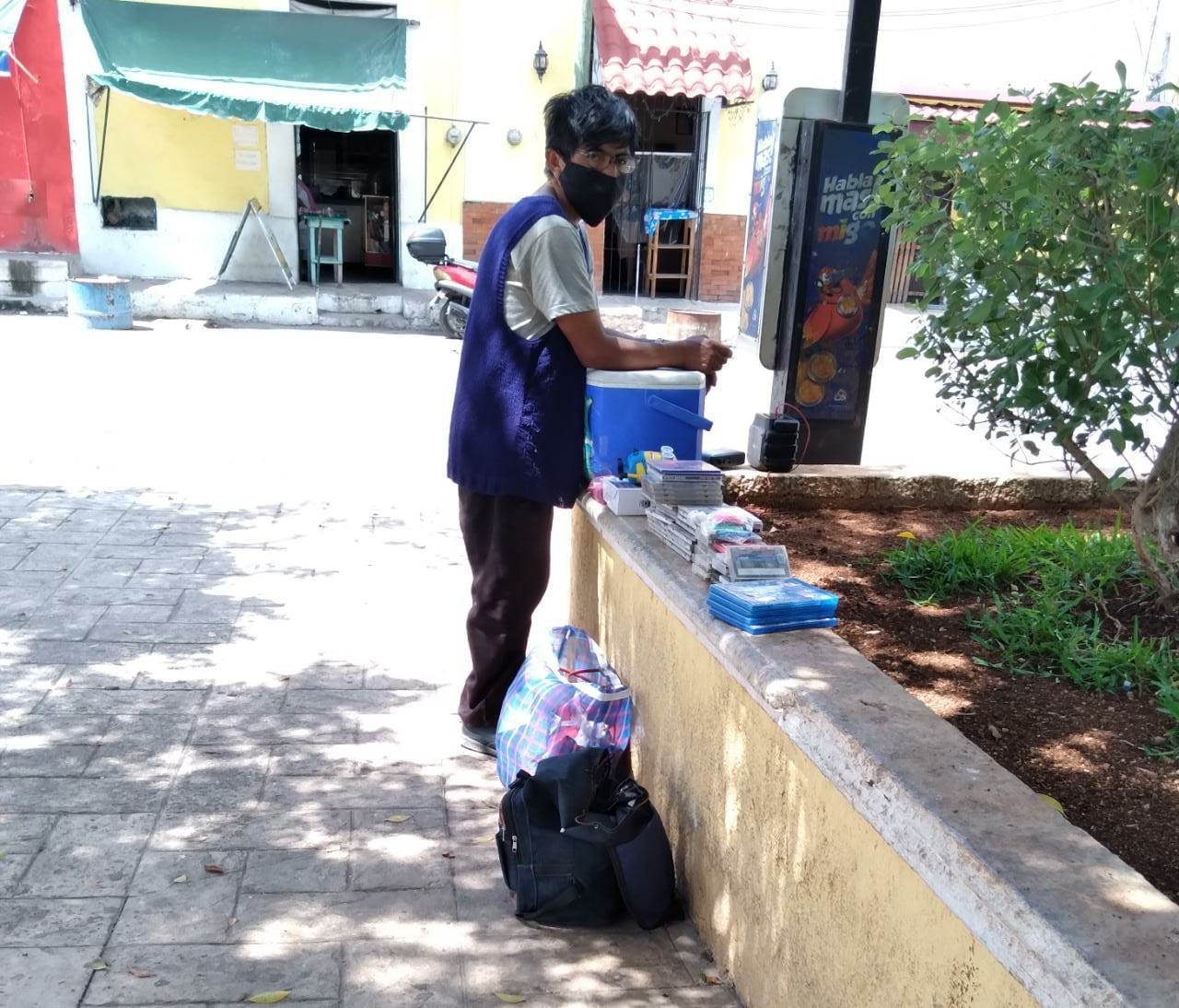 La mayoría de las entregas se realizan en el parque de la plaza principal