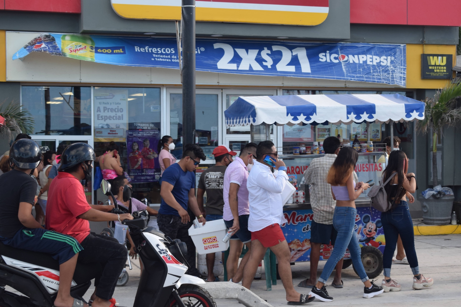 Los rumores surgieron apartar de las aglomeraciones que se dieron durante el 'puente' del fin de semana pasado