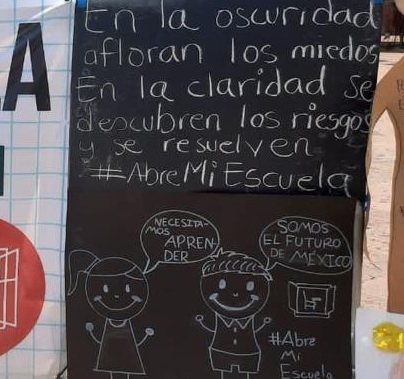 “Abre tu escuela Yucatán” a nivel nacional tiene presencia en 31 Estados y representa a 520 instituciones educativas “mayormente privadas”. “Abre tu escuela Yucatán” a nivel nacional tiene presencia en 31 Estados y representa a 520 instituciones educativas “mayormente privadas”.
