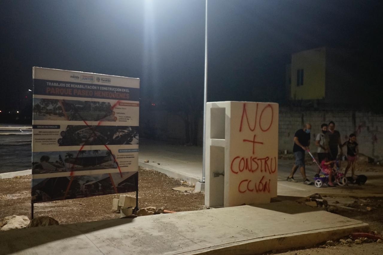 Escribieron mensajes en contra del proyecto