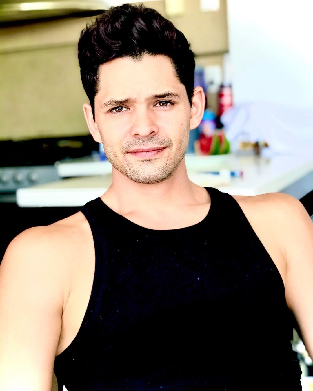 Ricardo Abarca será el protagonista de una nueva producción original de Disney+, que llegará a finales de 2021 Ricardo Abarca será el protagonista de una nueva producción original de Disney+, que llegará a finales de 2021