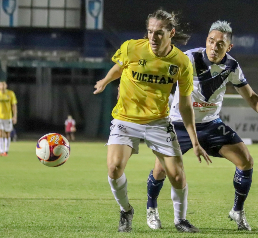 Actualmente no existe el ascenso ni descenso en el certamen, pero
los que se ubican al fondo de la tabla pagan una multa Actualmente no existe el ascenso ni descenso en el certamen, pero
los que se ubican al fondo de la tabla pagan una multa
