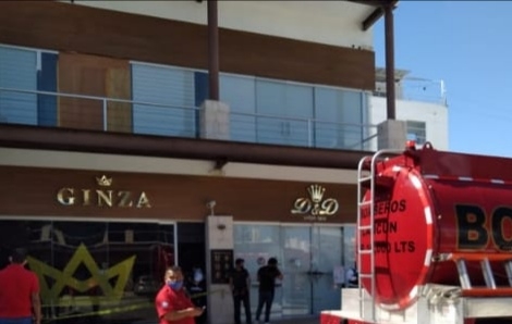 Los bomberos acudieron al lugar