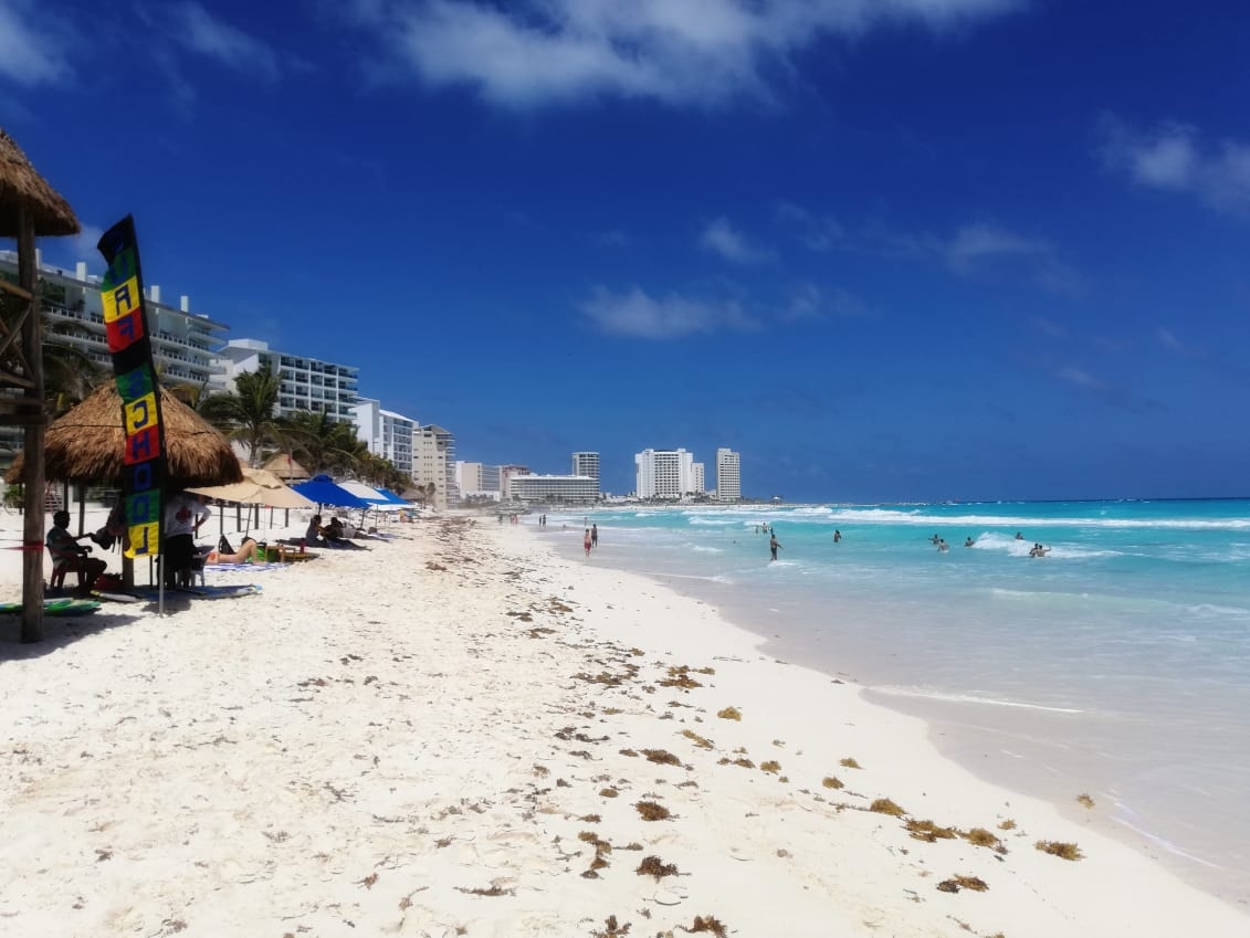 Estas son las 36 playas que están libres de sargazo en Quintana Roo