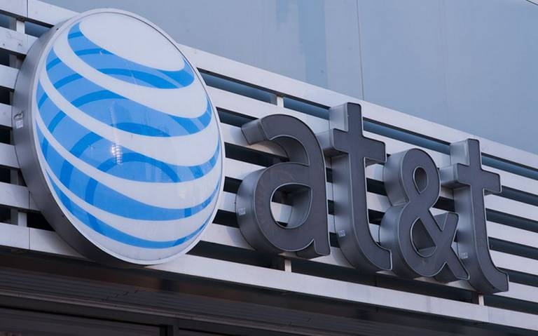 Inicia la demanda contra AT&T es por el cobro de 224.99 pesos por el concepto de Cargo por equipo diferido.