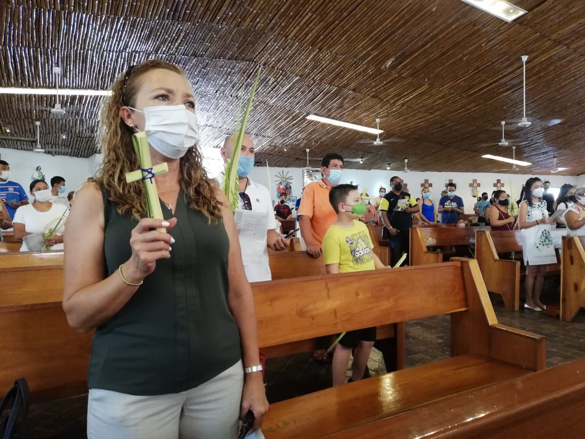 Las misas se llevaron a cabo a pesar de la contingencia sanitaria de COVID-19
