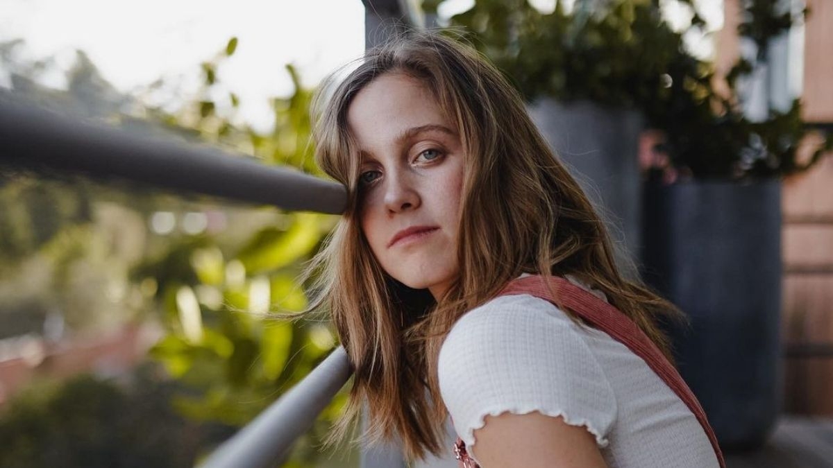 Natasha Dupeyrón recibe miles de comentarios por apoyar la interrupción del embarazo