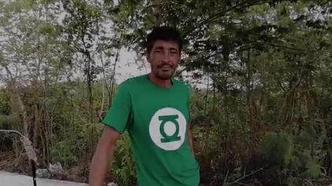 Edgardo ayuda a perros en situación de calle y los da en adopción