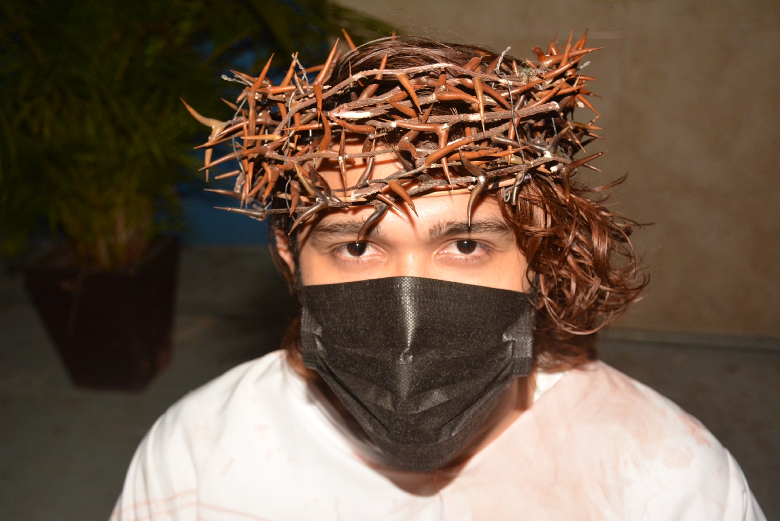 Sandoval comentó que para personificar a Jesús se preparó física, mental y espiritualmente, ya que, para él, representar al hijo de Dios es una bendición
