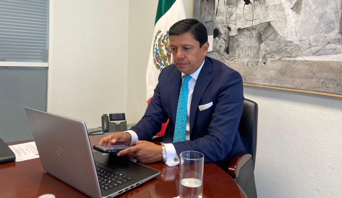 Fabián Medina presentó su renuncia a la SRE Fabián Medina presentó su renuncia a la SRE