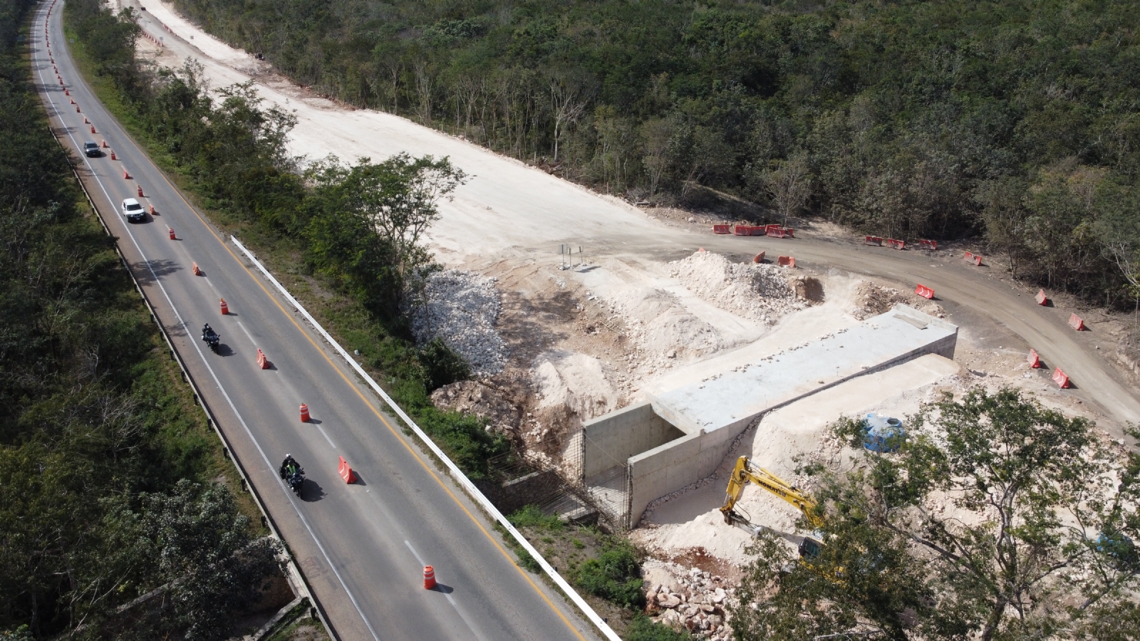 Rogelio Jiménez mencionó que hasta el momento, se han fijado 22 estaciones, de las cuales, dos están en Mérida