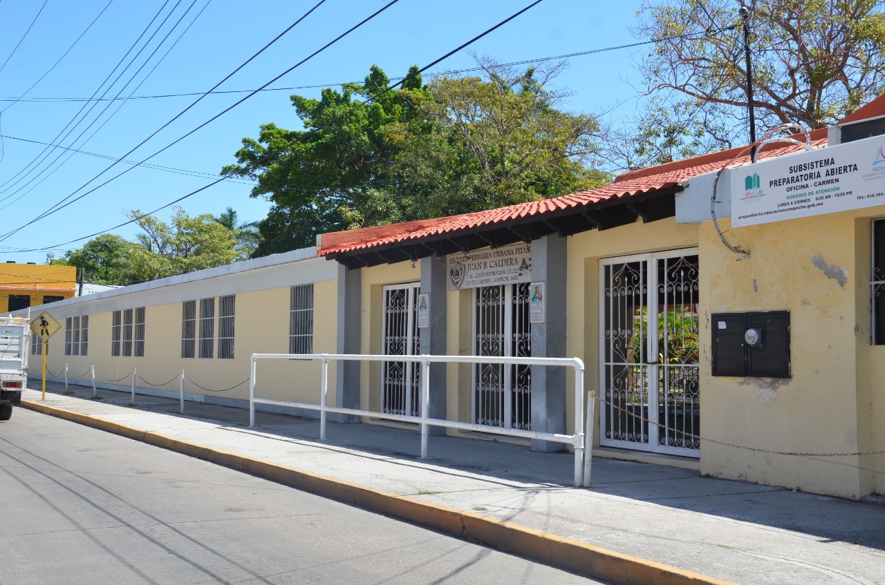 En Ciudad del Carmen podrían regresar las clases presenciales en abril