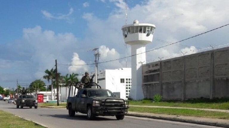 La corte había solicitado que se le mantuviera encarcelado, pero los abogados del militar consiguieron revertirla