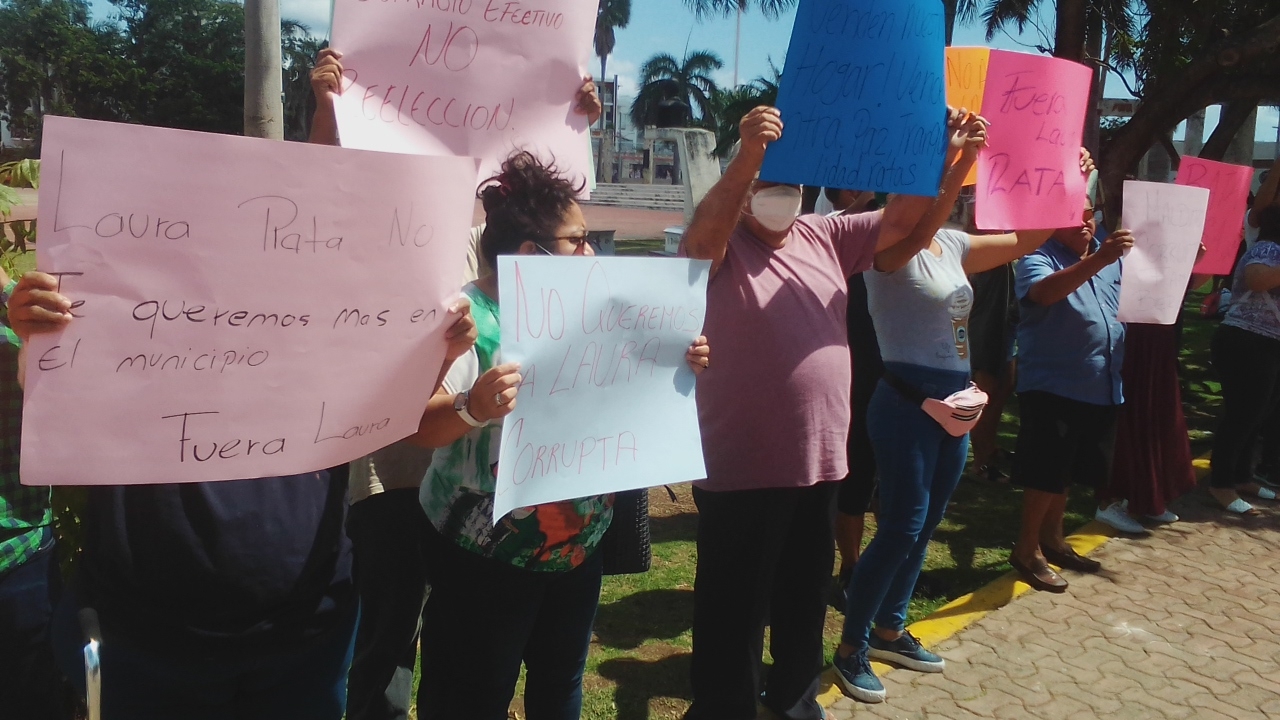 Los morenistas playenses no se quedaron callados