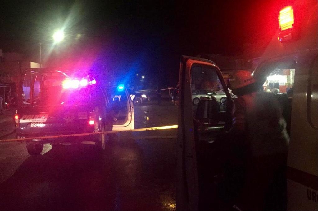 Policías llegaron para acordonar la zona Policías llegaron para acordonar la zona