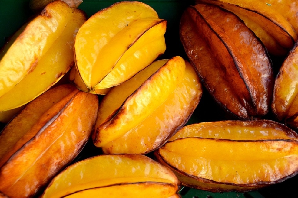 La carambola es rica en potasio y otros minerales como Calcio