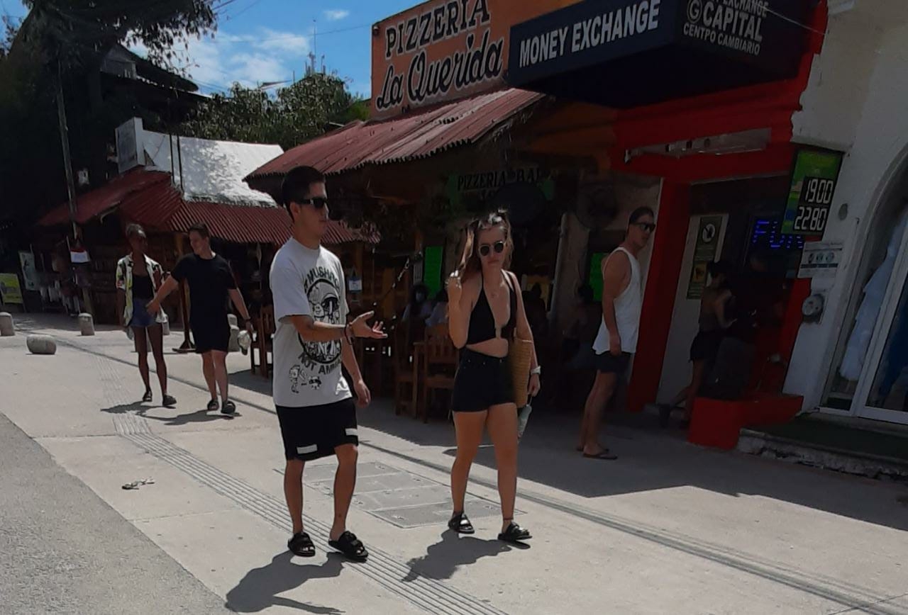 Ciudadanos de Tulum siguen sin acatar los protocolos de higiene