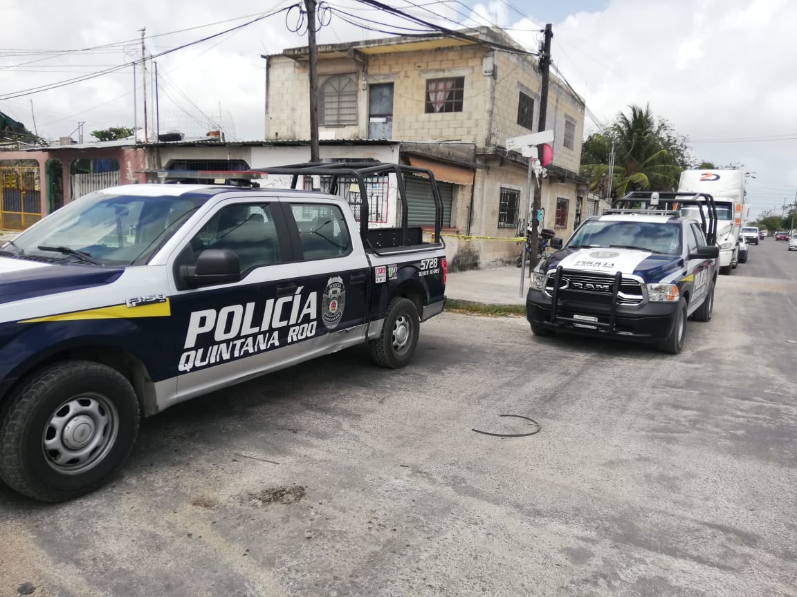 Encuentran cartuchos útiles en el interior de una camioneta en Cancún Encuentran cartuchos útiles en el interior de una camioneta en Cancún