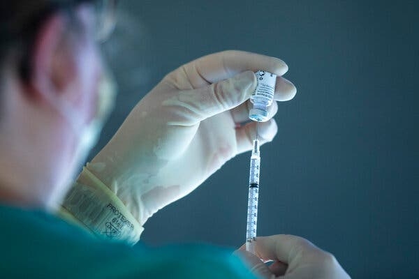 Hasta ahora la dosis de BioNTech sigue siendo altamente efectiva