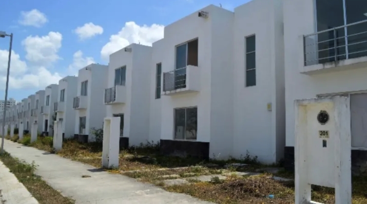 48 por ciento de las casas de Quintana Roo son rentadas; en el caso de Campeche es el 51 % y 36 por ciento en Yucatán