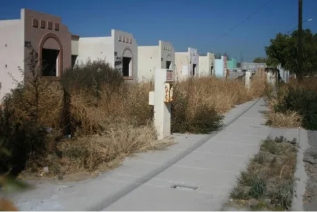 Las casas fueron mal ubicadas, y por ello muchos decidieron abandonarlas