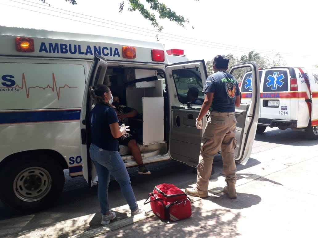 Un hombre resultó con lesiones luego del accidente Un hombre resultó con lesiones luego del accidente