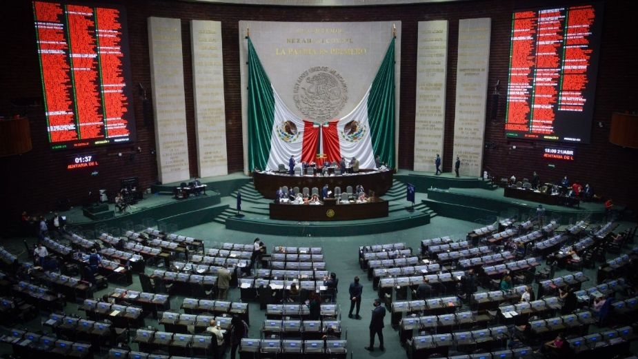 Diputados aprueban en lo general la Ley de la FGR