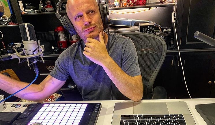 El conductor regresó a Televisa.  Foto: Instagram @facufacundo