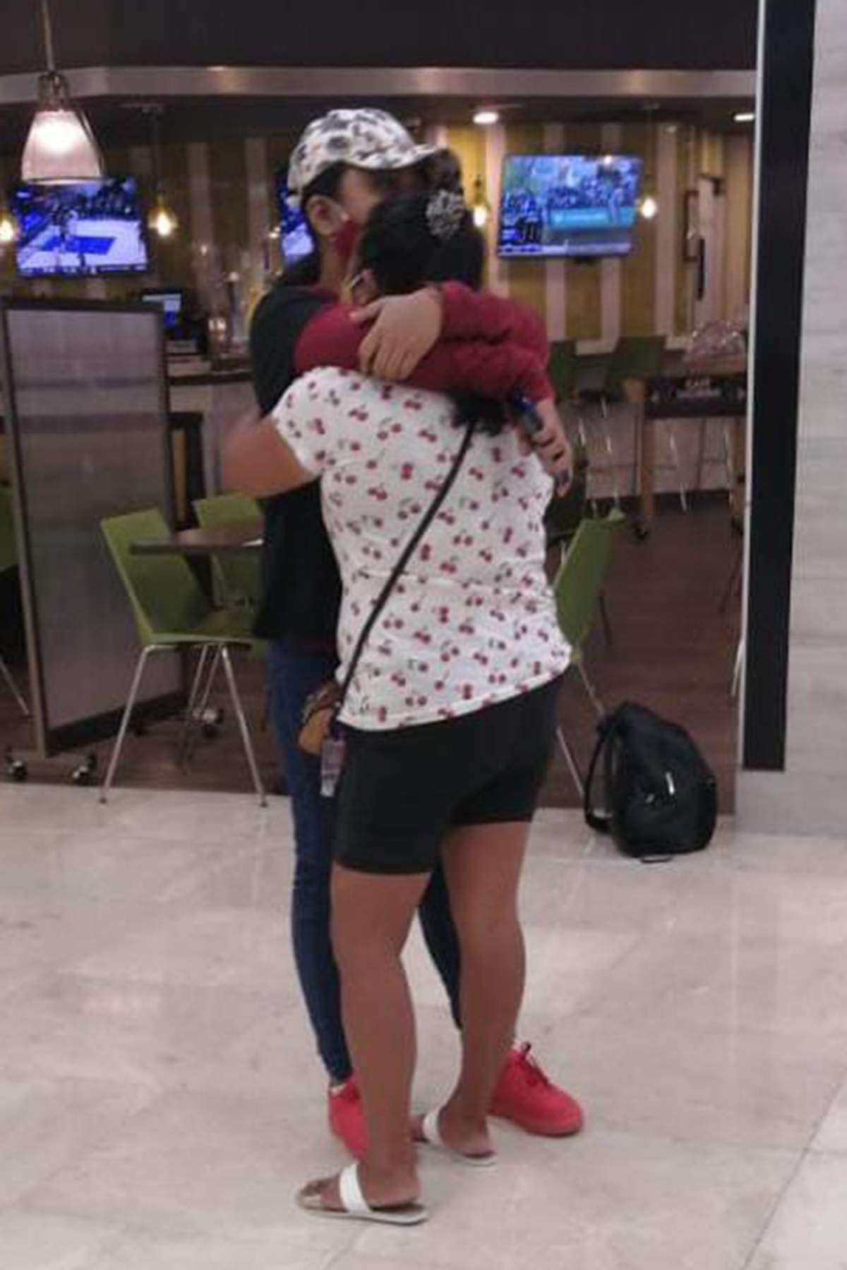 La menor fue entregada a sus padres