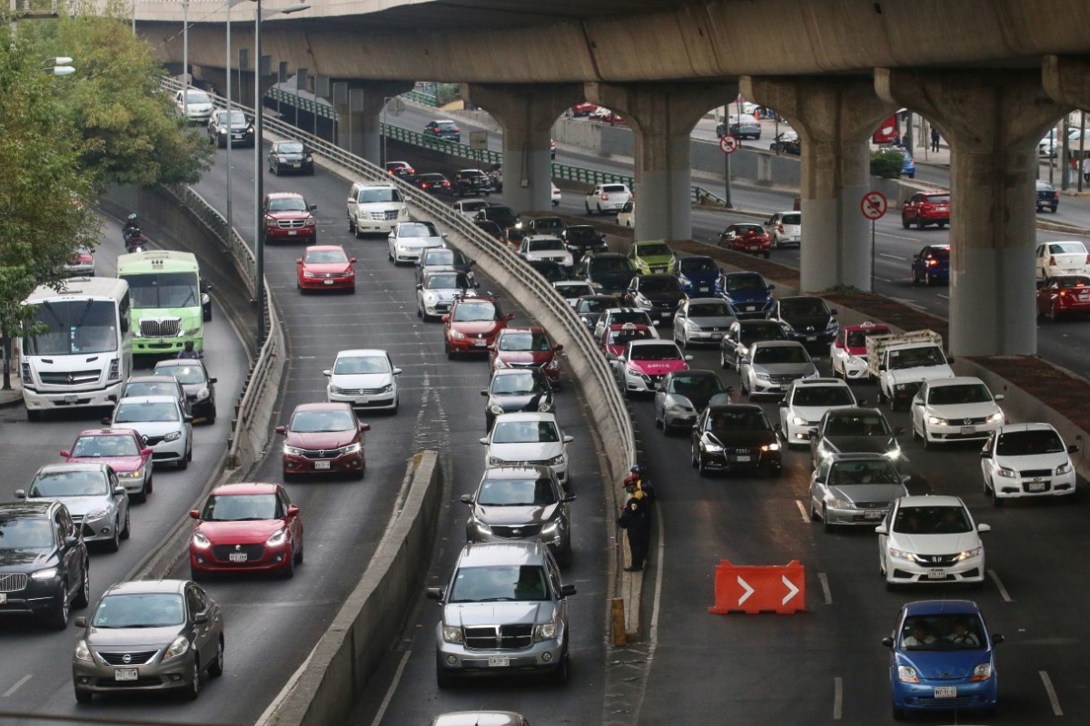 Los habitantes de la Ciudad de México que sean propietarios de un vehículo deberán pagar la tenencia correspondiente al 2022 para poder circular en la capital