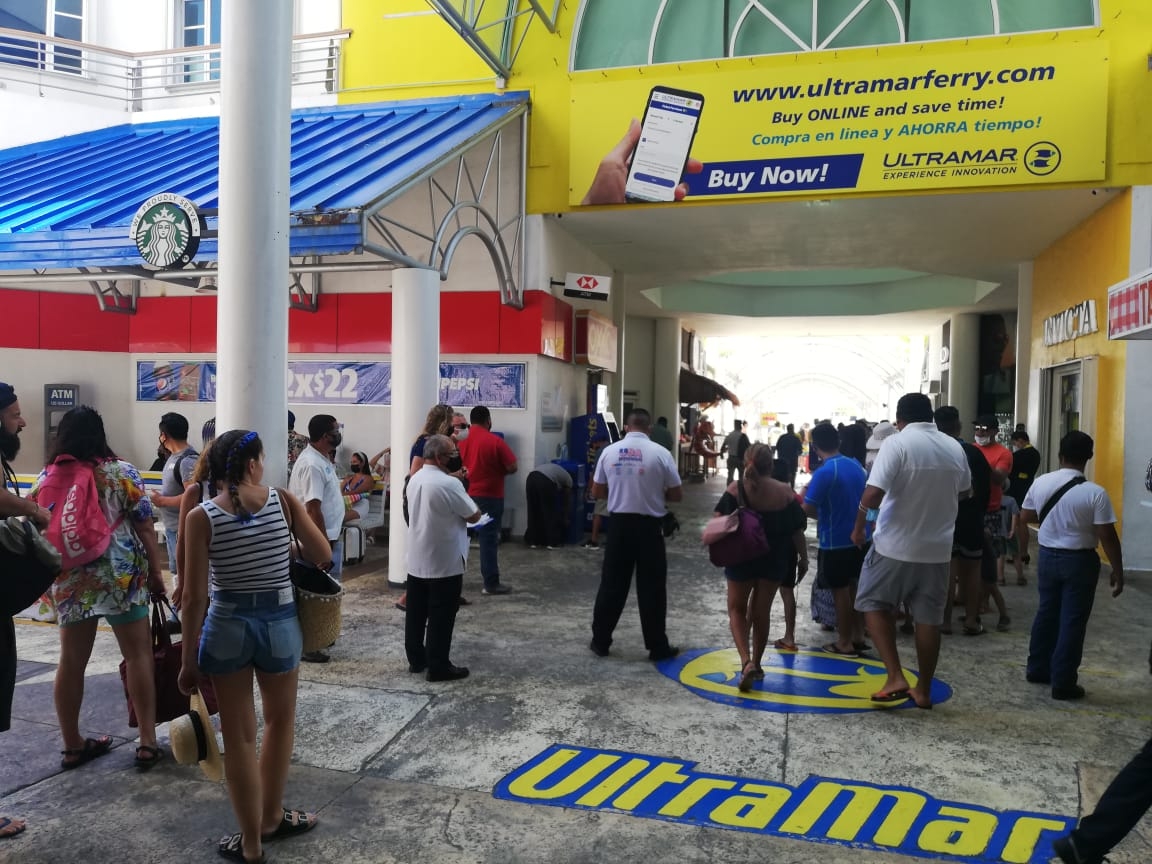 Terminal Marítima de Puerto Juárez registra buena afluencia de turistas este miércoles