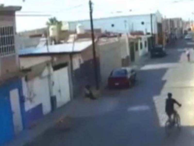 Le prenden fuego a una mujer en situación de calle en Celaya: VIDEO
