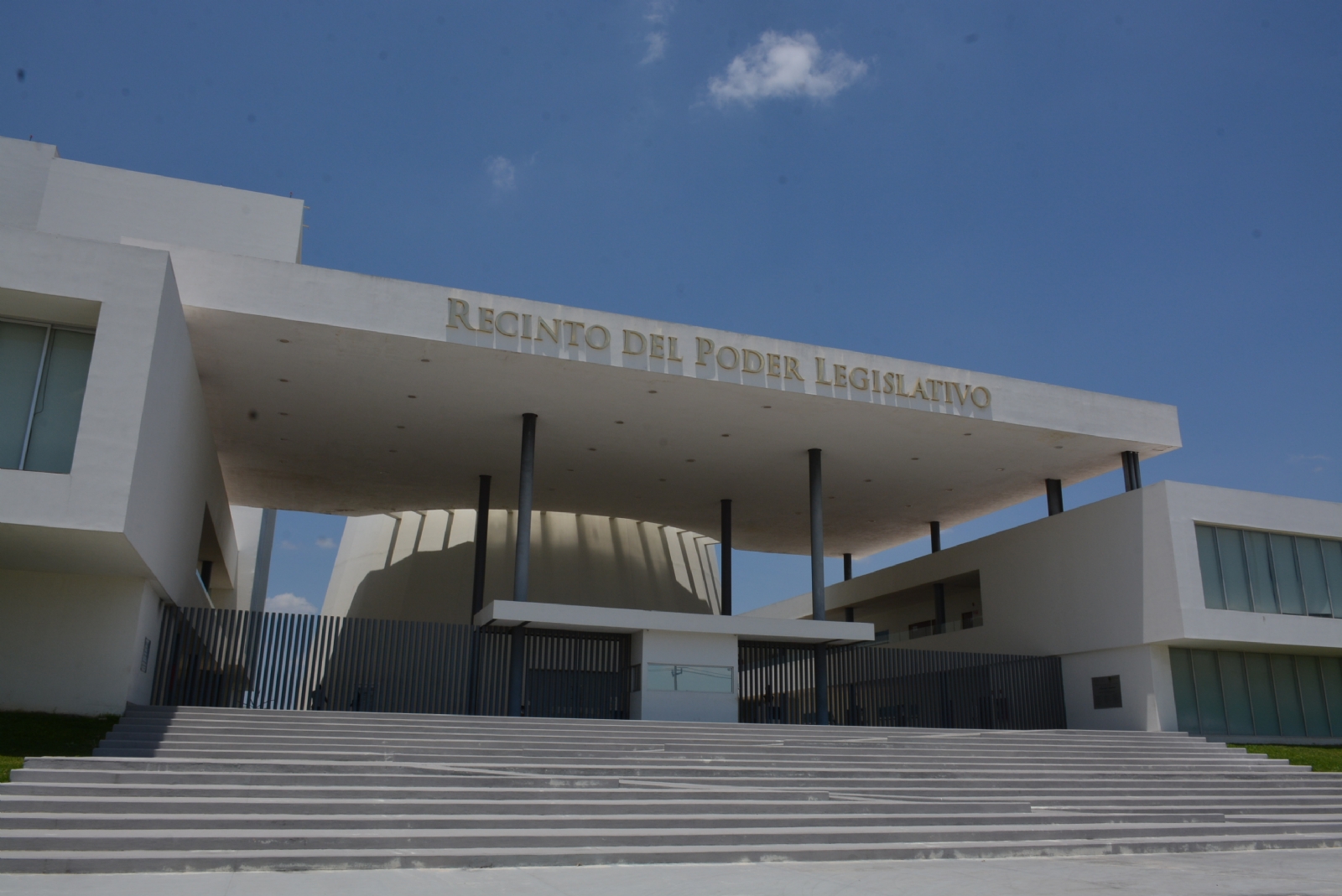 De ser ratificado, César Antuña recibirá los sueldos caídos, de alrededor de 116 mil pesos mensuales desde el 2019.