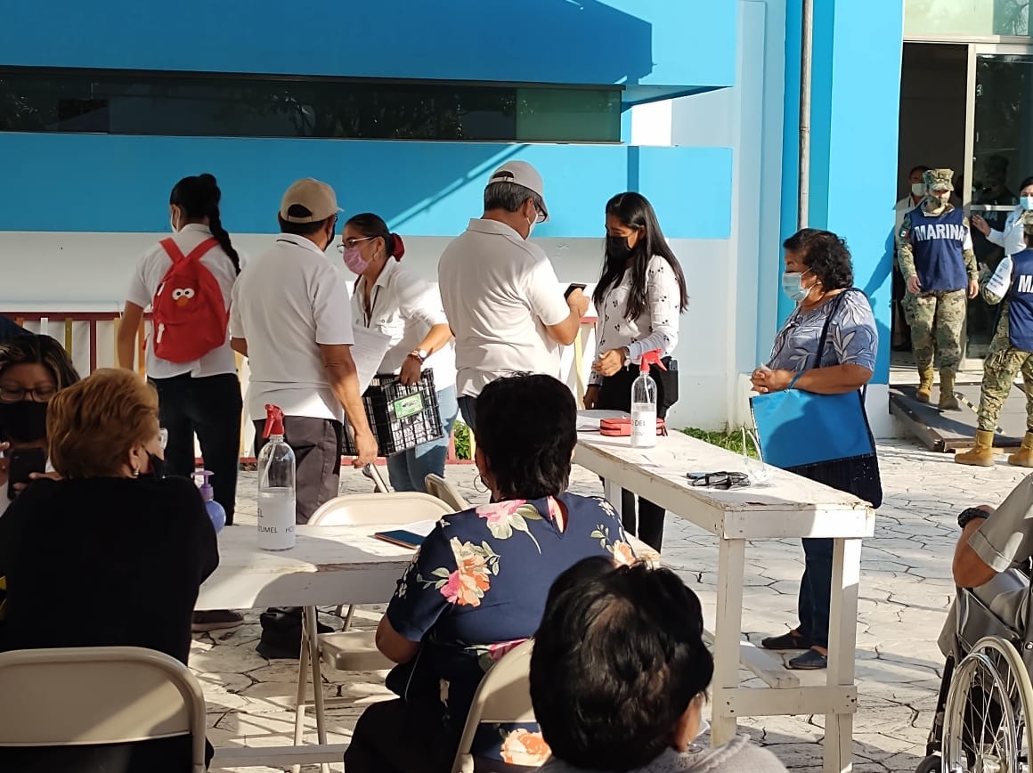 La vacunación en Cozumel dio inicio esta mañana