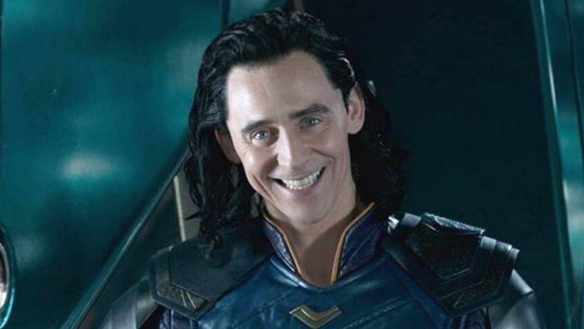 En un tráiler de la serie se pudo observar en un archivo que Loki Laufeyson era de 'Género Fluido'