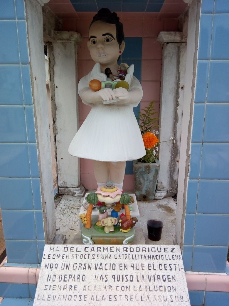 María del Carmen Rodríguez León, mejor conocida como "La niña del taco"