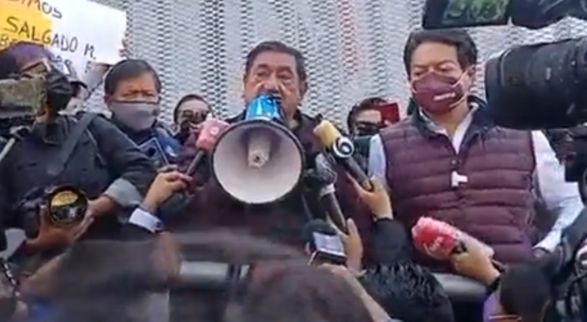 Félix Salgado Macedonio, acompañado de Mario Delgado Félix Salgado Macedonio, acompañado de Mario Delgado