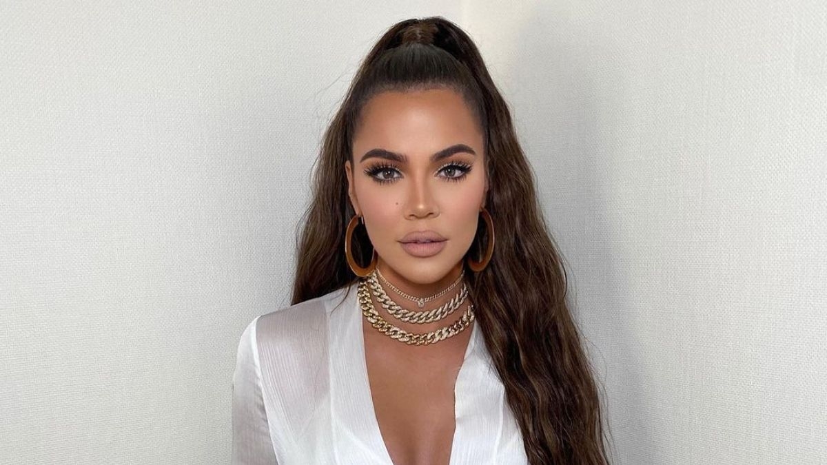 Khloé Kardashian se desnuda en Instagram para asegurar que no usa photoshop