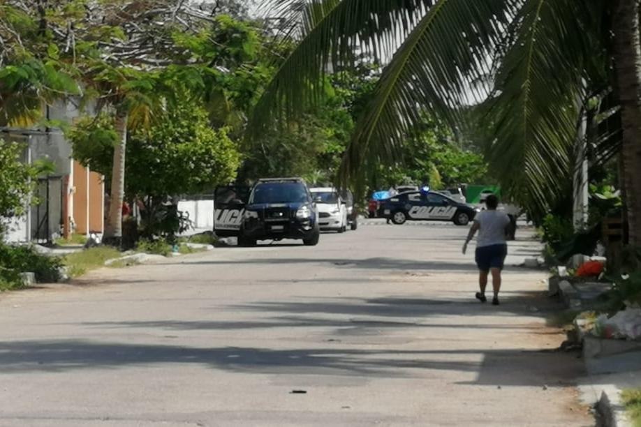 El presunto agente apareció muerto hoy