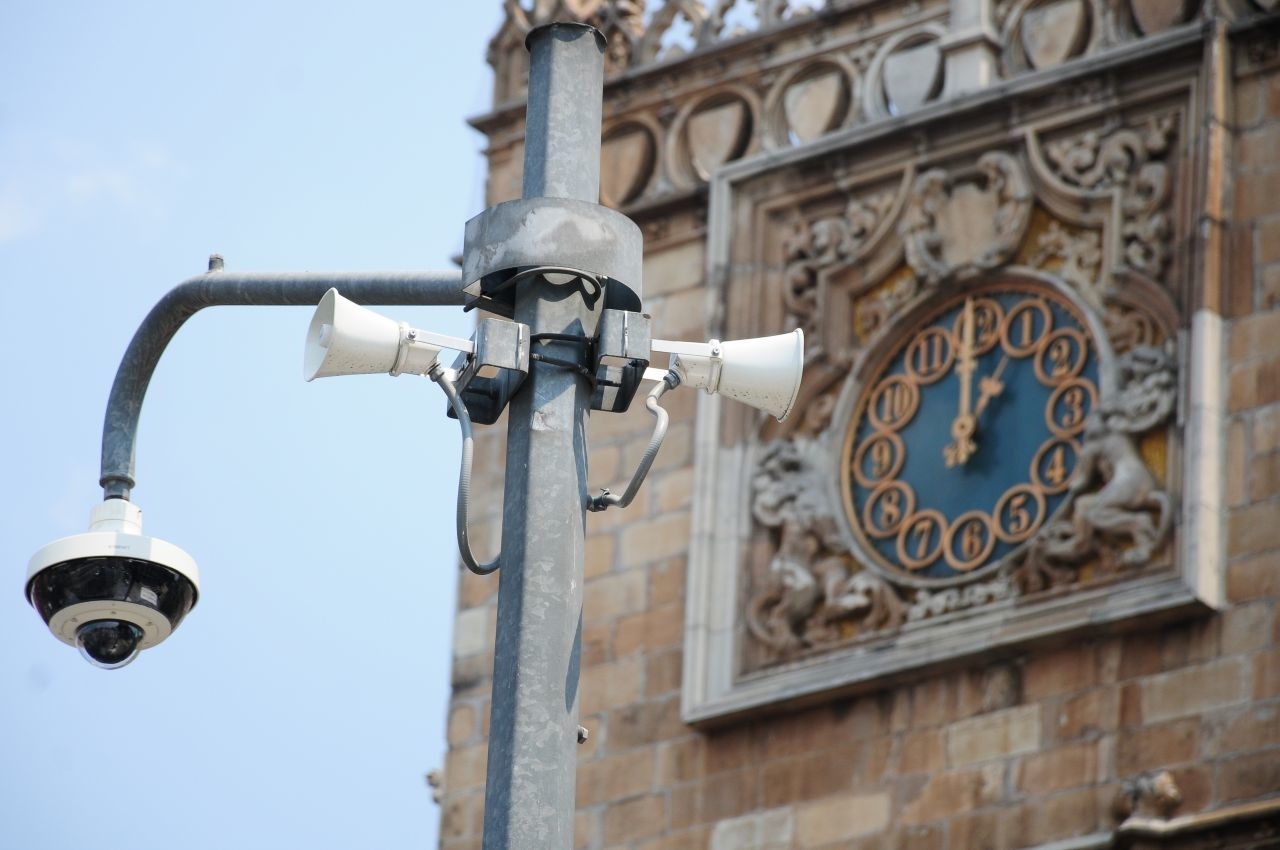 Uno de los altavoces que emiten la Alerta Sísmica Uno de los altavoces que emiten la Alerta Sísmica