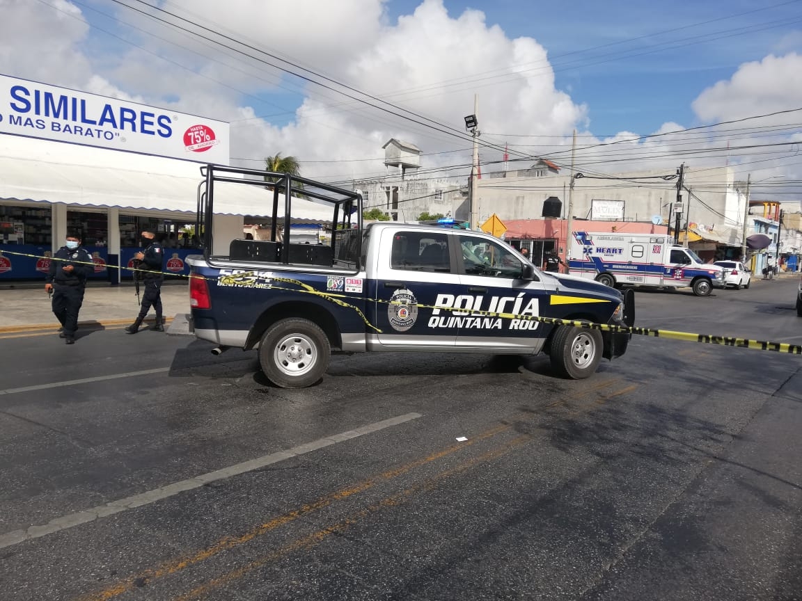 Se mantiene cerrada a la circulación Prolongación Tulum en el área del Crucero en Cancún Se mantiene cerrada a la circulación Prolongación Tulum en el área del Crucero en Cancún