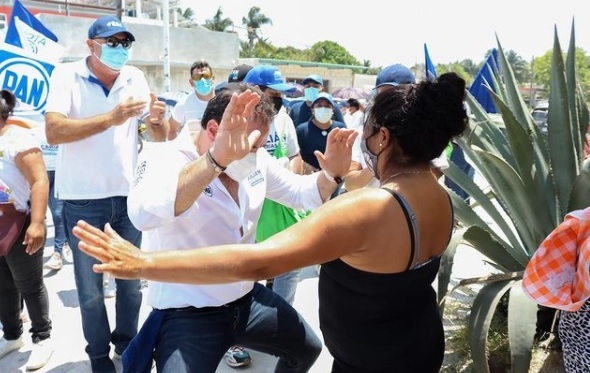 El especialista consideró que Julián Zacarías es el tipo de candidatos que la ciudadanía merece