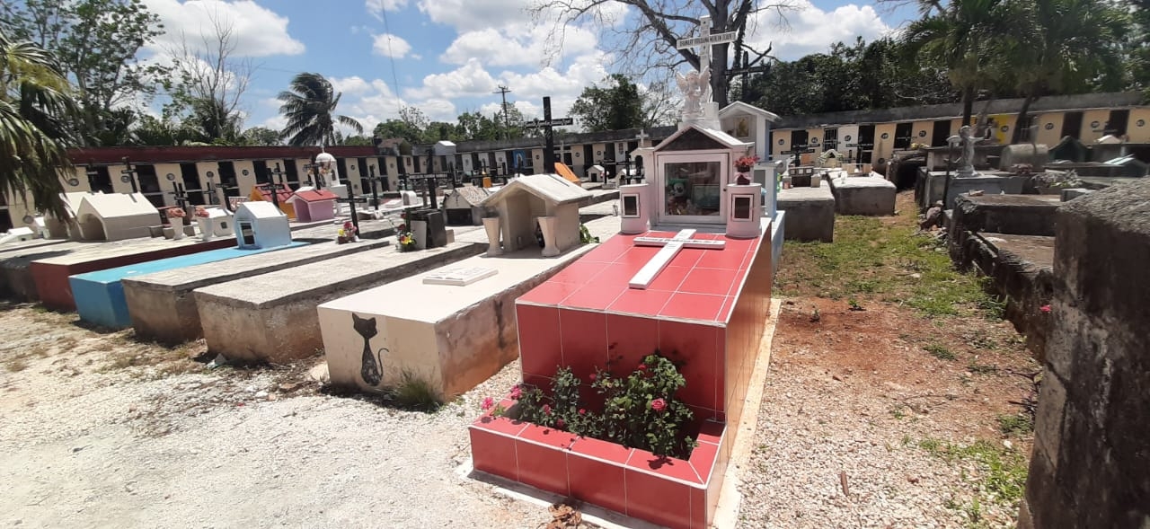 Pocos familiares acudieron a ver a sus madres fallecidas Pocos familiares acudieron a ver a sus madres fallecidas