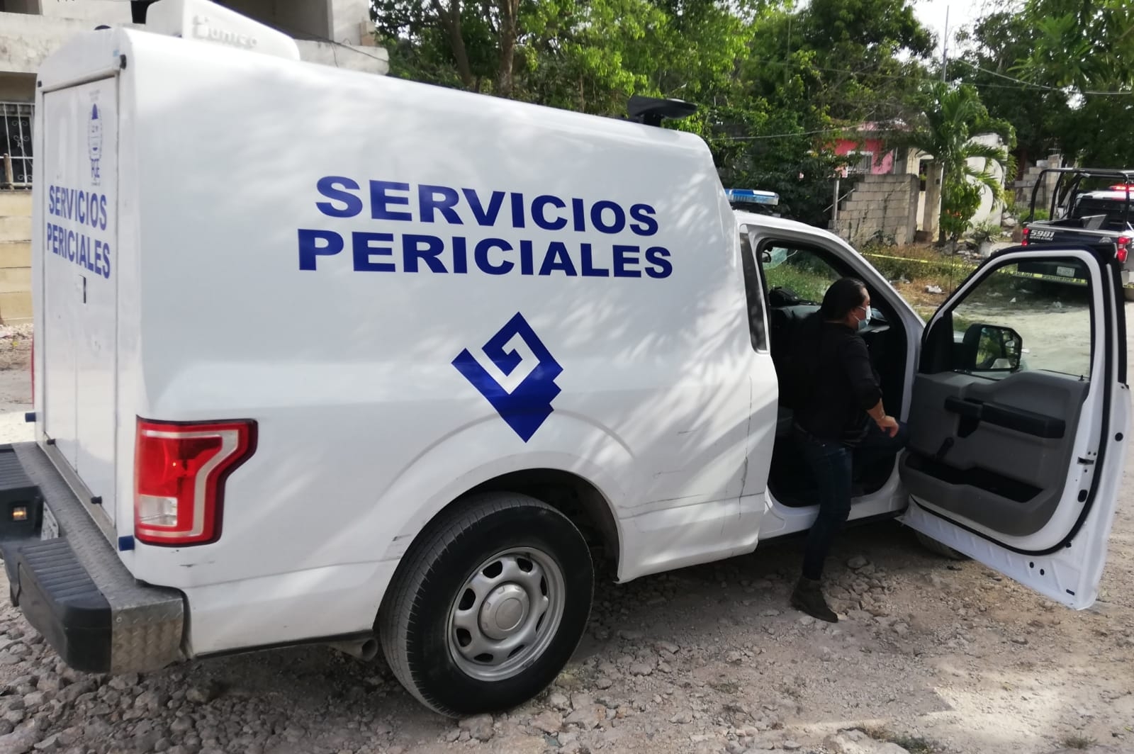 La pareja de la hoy occisa relató que ella le comentó que estaba triste, debido a que tenían problemas con su hermano y porque sus hijos no la visitaban La pareja de la hoy occisa relató que ella le comentó que estaba triste, debido a que tenían problemas con su hermano y porque sus hijos no la visitaban